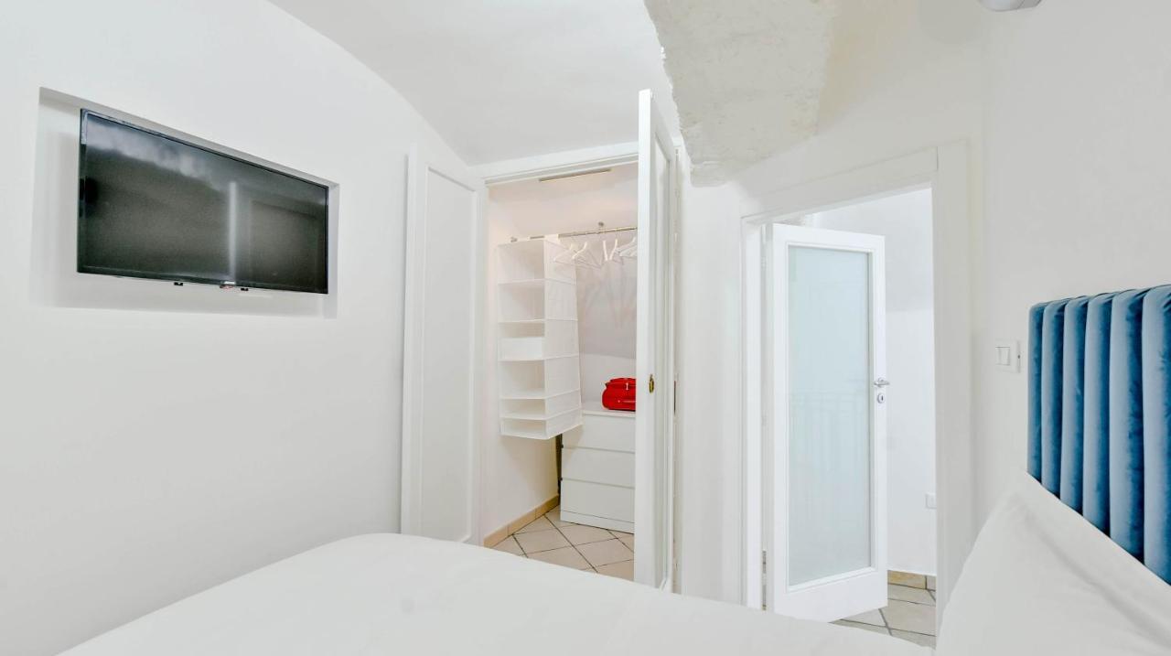 Grotta Antigone - 3Min Dal Centro Storico Apartman Ostuni Kültér fotó