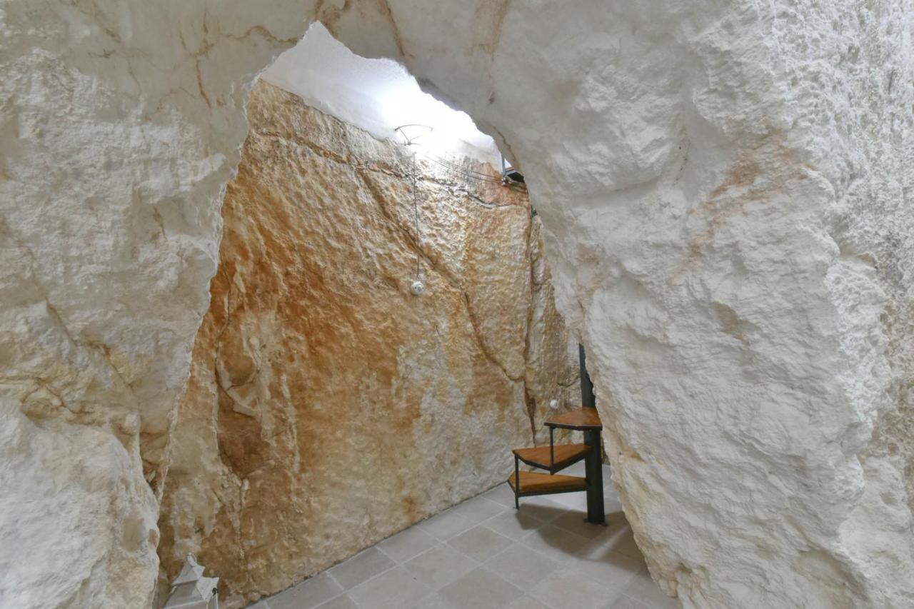 Grotta Antigone - 3Min Dal Centro Storico Apartman Ostuni Kültér fotó